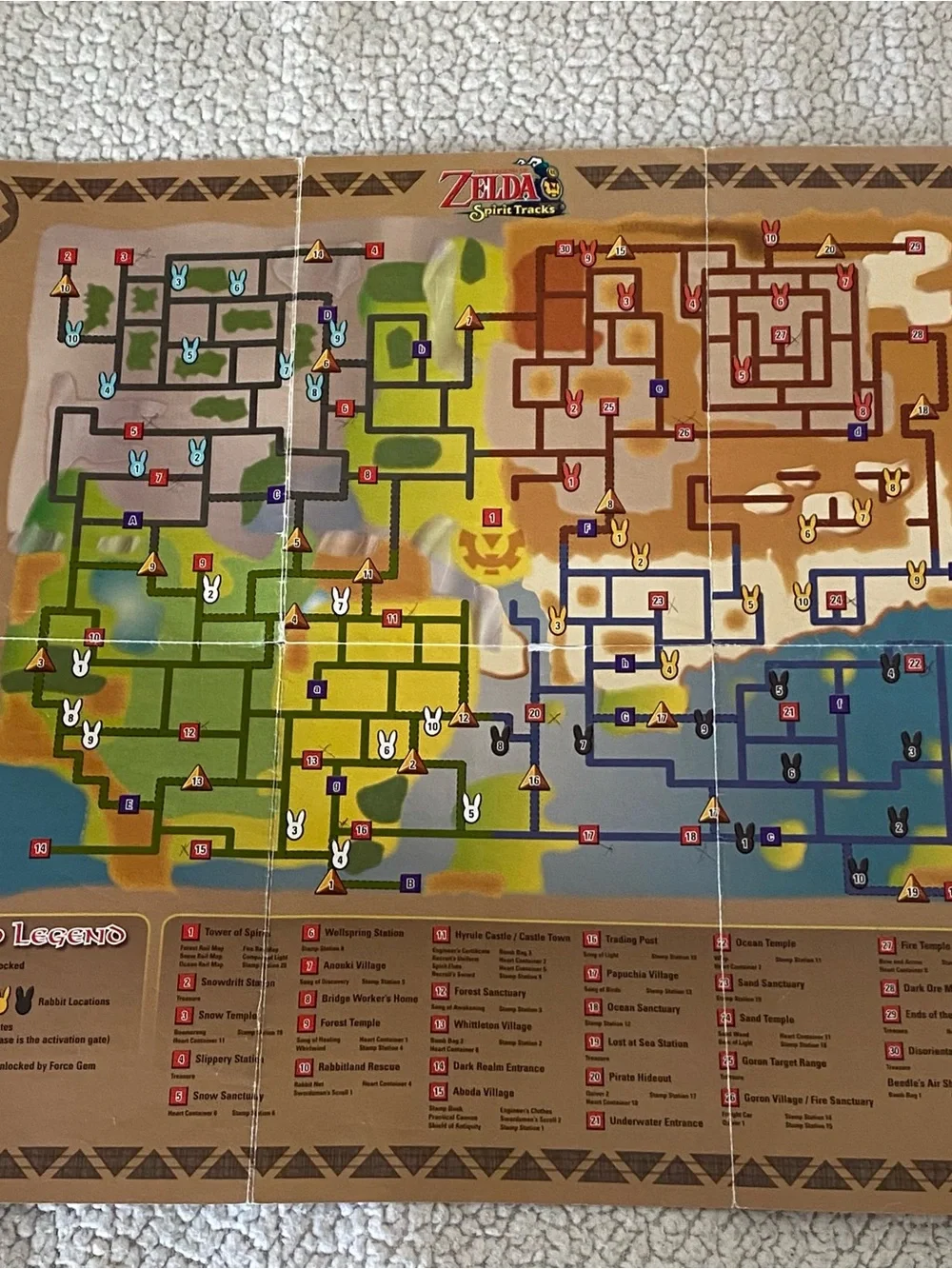 The Legend of Zelda: Spirit Tracks, Prima Official Game Guide w/poster.